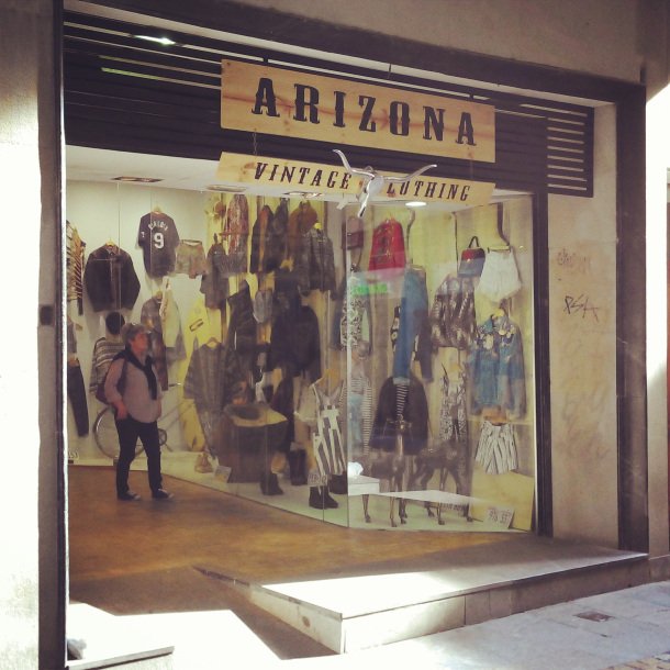 tormenta Alerta Preconcepción Arizona Vintage Clothing, ropa americana de segunda mano | Alma Botxera