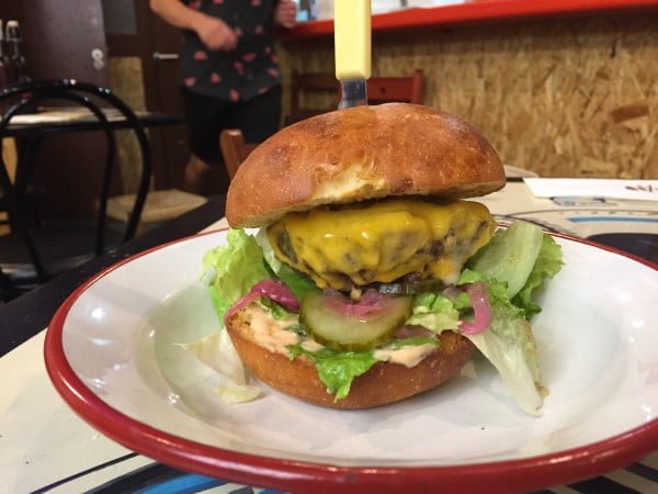 la mejor burger de Bilbao, la brasa canalla, alma botxera